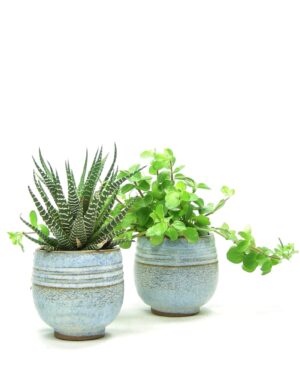 897 - vintage mini bloempotje blauw bruin