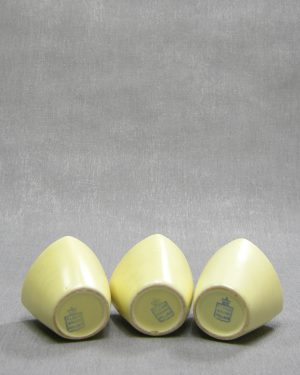 1234 – eierdopjes Flora Keramiek Gouda Holland geel