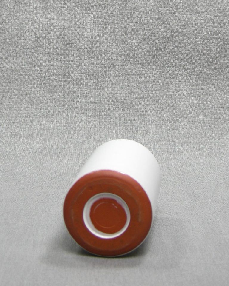1291 – vaasje cilinder vorm wit