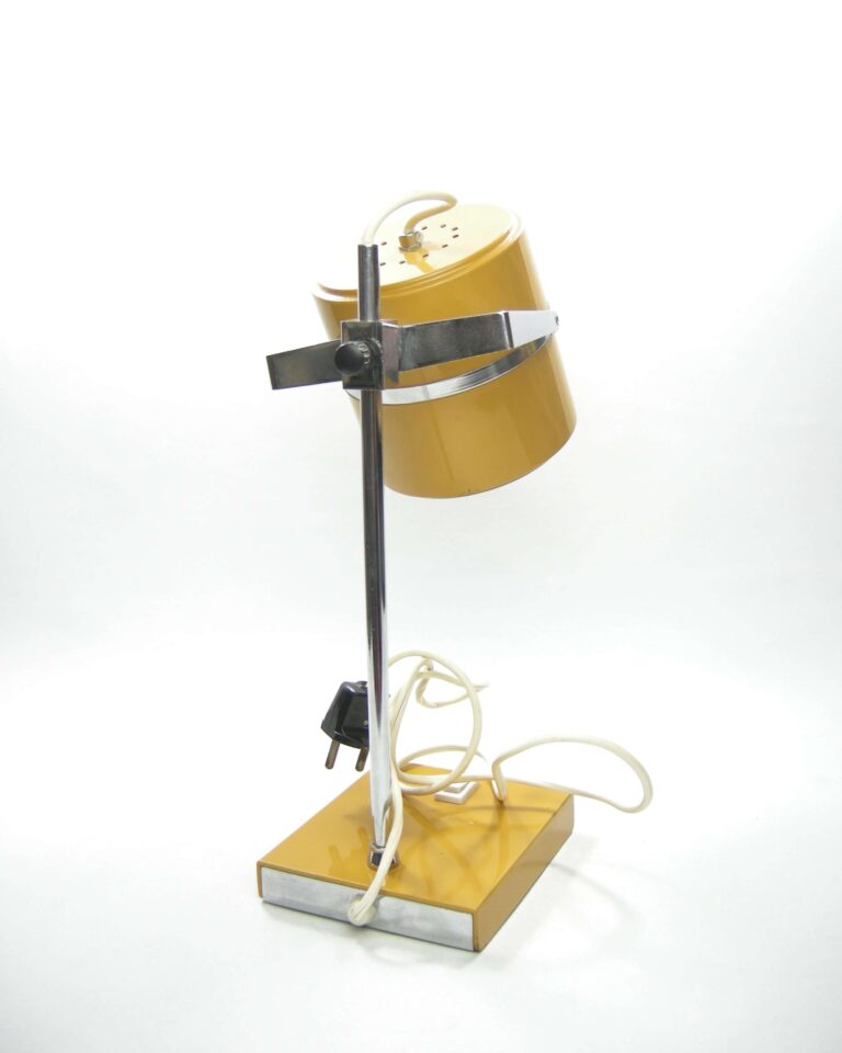 1549 – vintage lamp oker-bruin-chroom