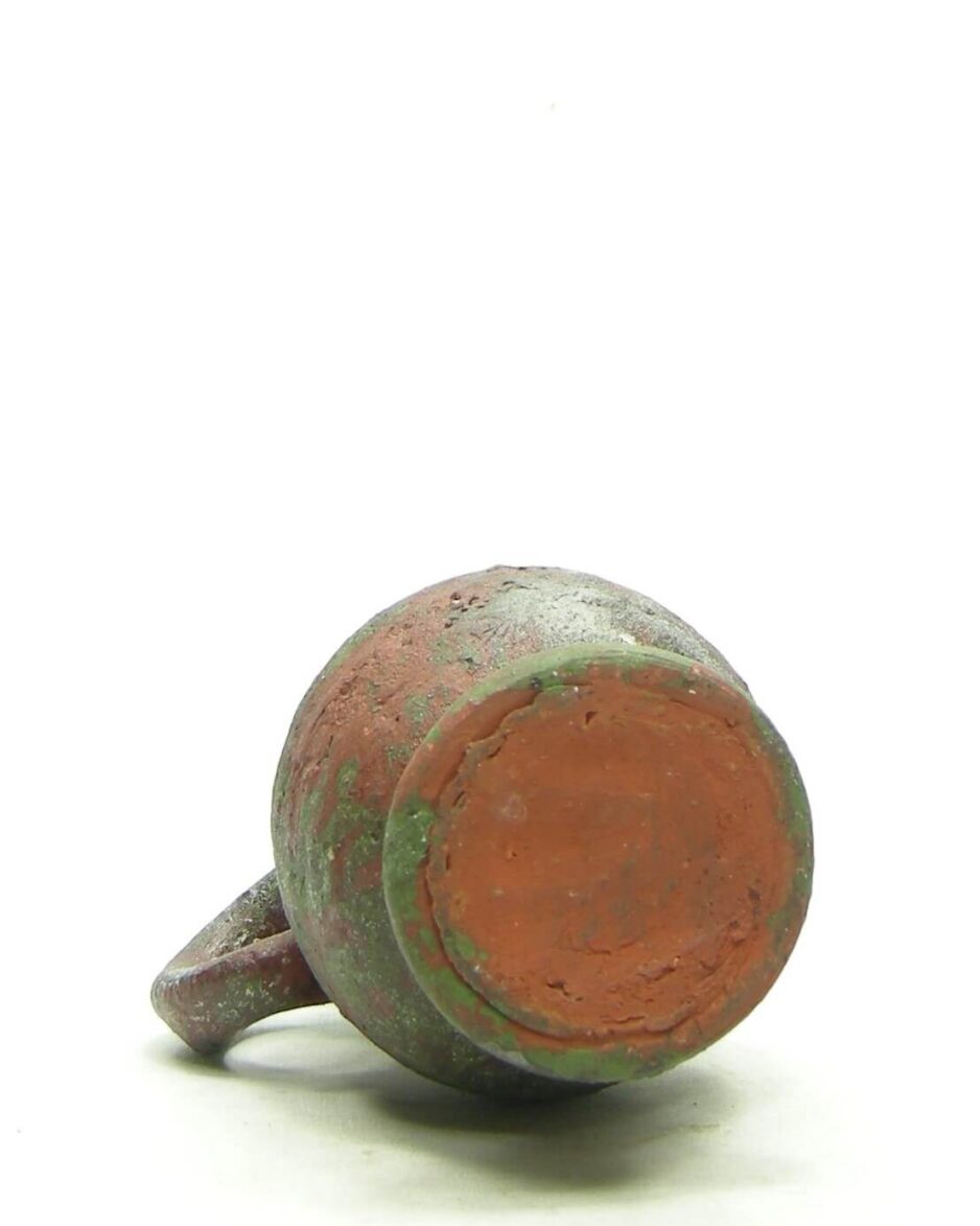 1680 - Vintage vaasje met oor groen - rood - bruin