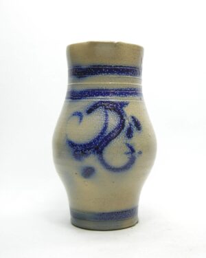 1753 - pitcher Keuls aardewerk Lebon & Suilen Roermond Holland blauw - beige