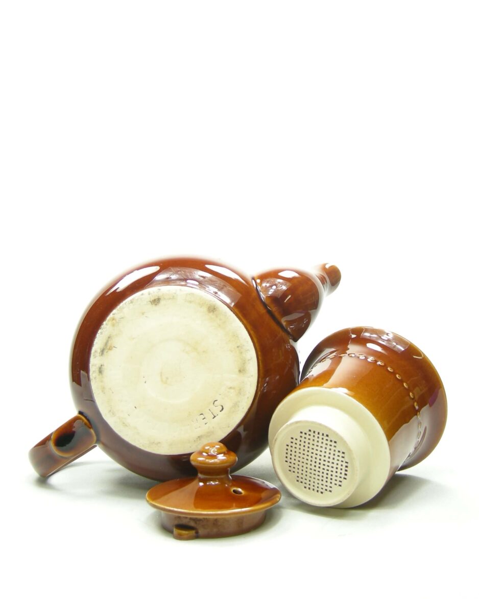1807 - vintage koffiepot met filter Heisterholz keramik bruin