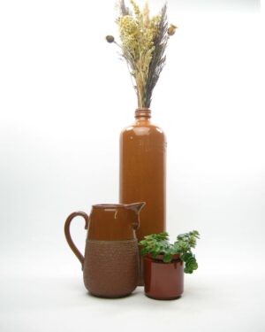 1810 – 1811 – vintage bloempotje cilinder en vintage kruin Bols Amsterdam bruin