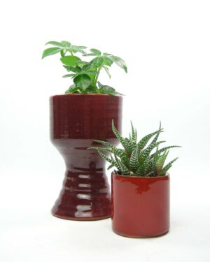 1819 - 1821 - vintage bloempotje cilinder en bloempot op voet rood