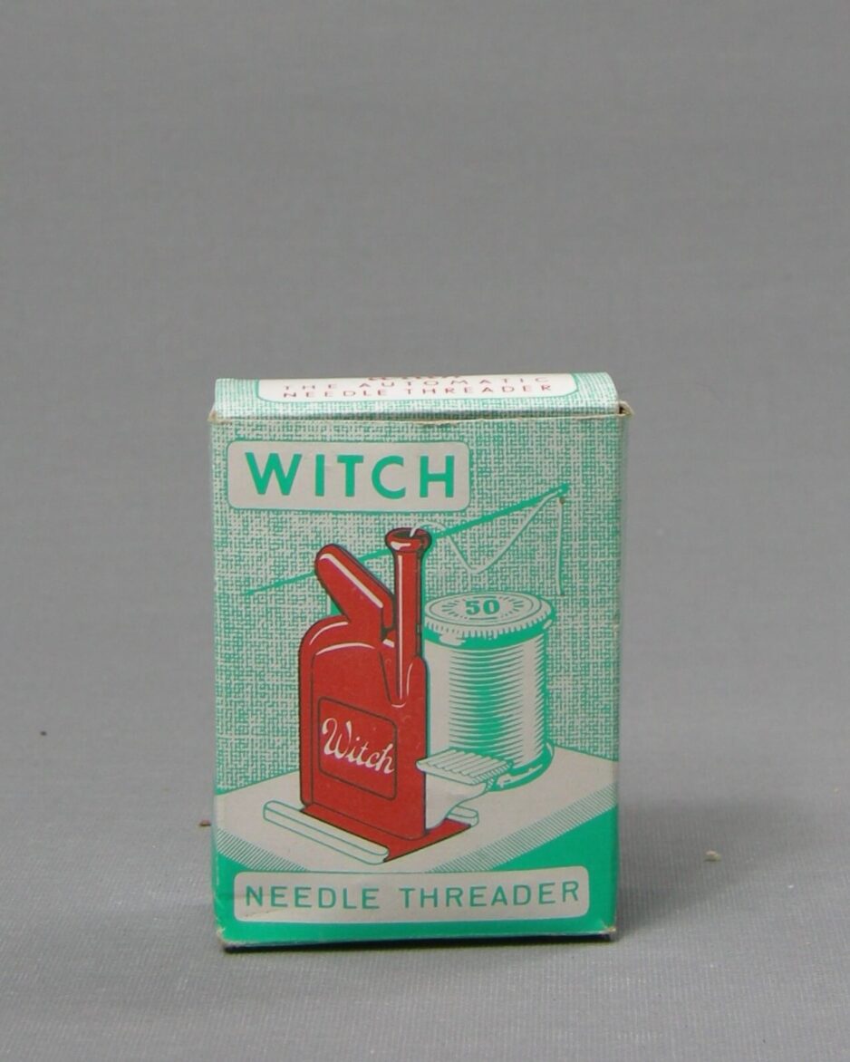 1982 - vintage draaddoorsteker Witch Needle Threader Western Germany
