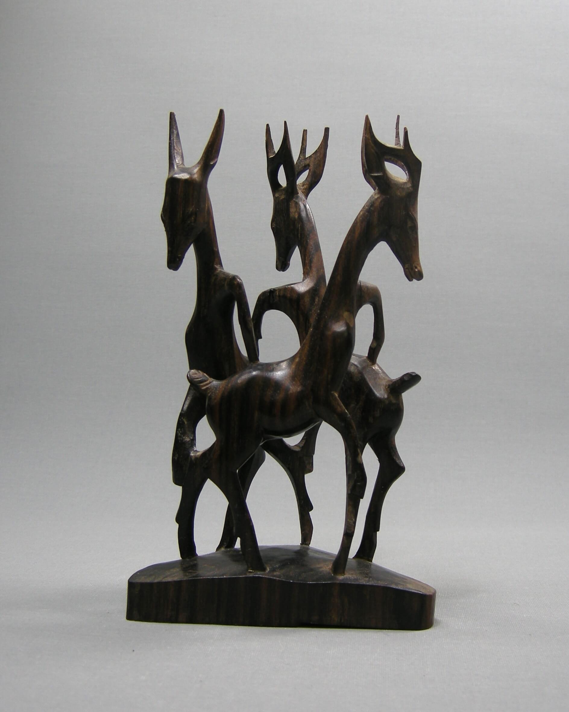 2428 - houtsnede 3 hertjes