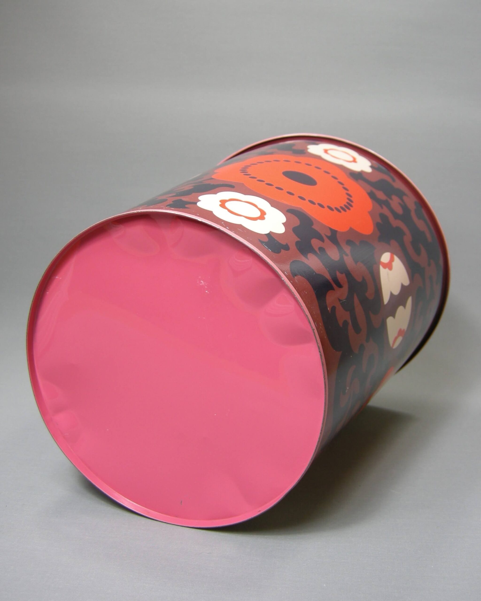 2564 - vintage retro prullenbak