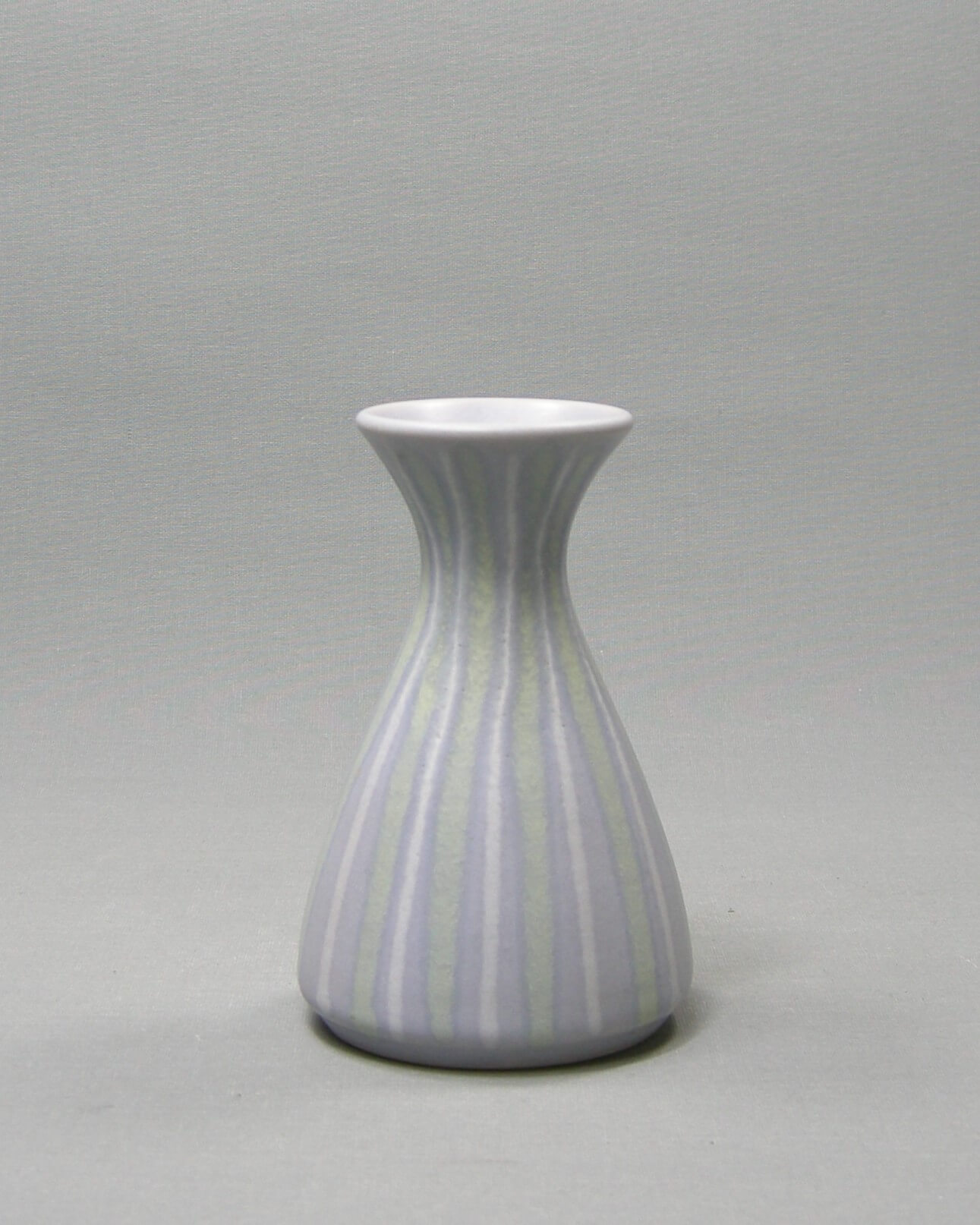 2571 - vaasje Dumler & Breiden 1328-12