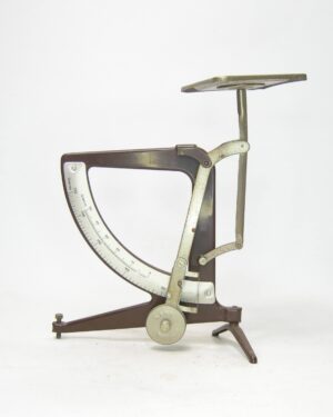 2602 - vintage brievenweegschaal
