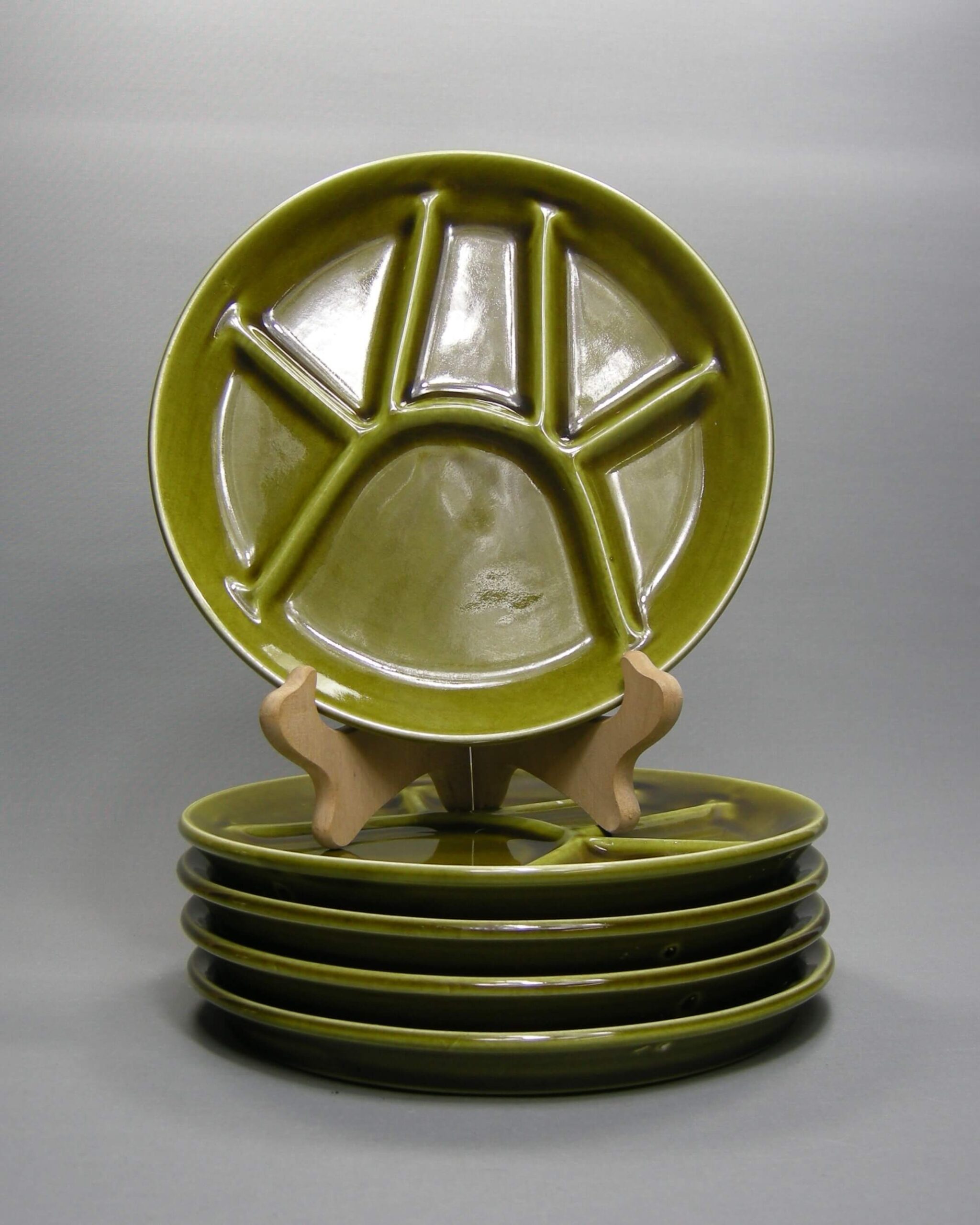 2734 - vintage gourmetbord fonduebord Faience st. Amand France